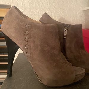 VIA SPIGA ITALIAN SIZE 7